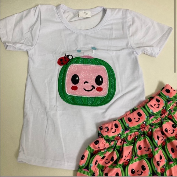 Sparkly Boutique Cocomelon cute skirt top set - Picture 2 of 4